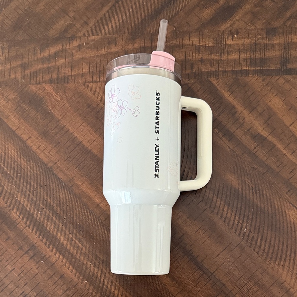 Stanley + Starbucks Rare & Hard To Find 2024 Philippines exclusive Sakura series